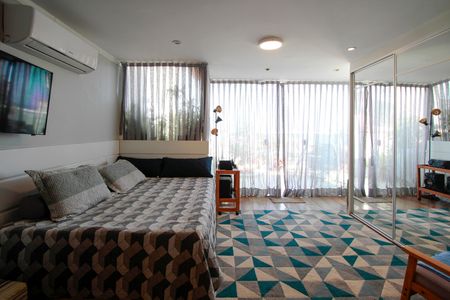 Apartamento à venda com 153m², 2 quartos e 5 vagasSuíte 2