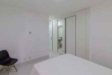 Suíte de apartamento para alugar com 1 quarto, 40m² em Vila Olímpia, São Paulo
