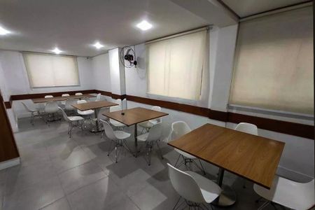 Apartamento para alugar com 44m², 2 quartos e sem vaga Apartamento para alugar com 44m², 2 quartos e sem vagaÁrea comum - Salão de festas