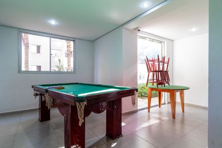 Apartamento para alugar com 44m², 2 quartos e sem vaga Apartamento para alugar com 44m², 2 quartos e sem vagaÁrea comum - Salão de jogos