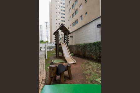 Apartamento para alugar com 44m², 2 quartos e sem vaga Apartamento para alugar com 44m², 2 quartos e sem vagaÁrea comum - Playground