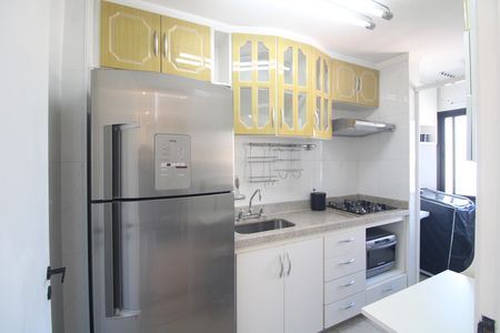 Banheiro de apartamento para alugar com 2 quartos, 57m² em Jardim Prudência, São Paulo