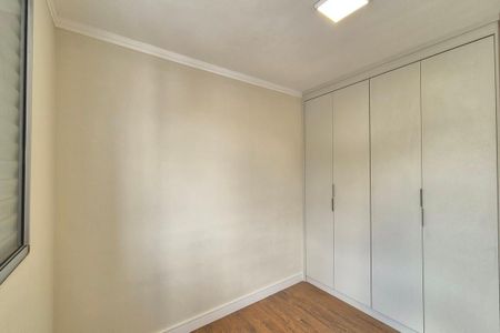 Quarto 2 de apartamento à venda com 2 quartos, 46m² em Jardim do Trevo, Campinas