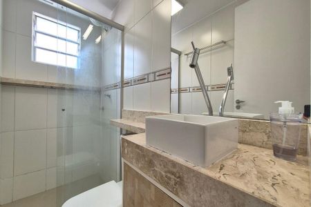 Apartamento à venda com 46m², 2 quartos e 1 vagaBanheiro