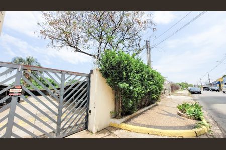 Apartamento à venda com 60m², 2 quartos e 1 vagaFachada