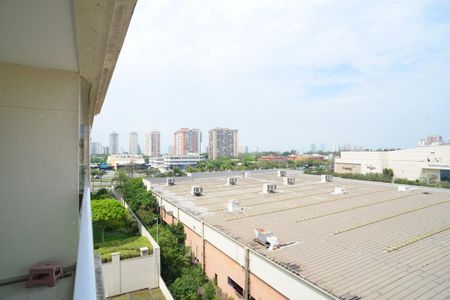 Apartamento à venda com 201m², 2 quartos e 3 vagasVaranda