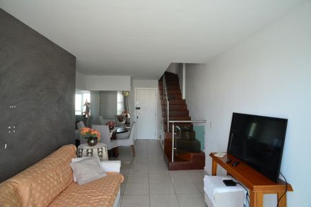 Apartamento à venda com 201m², 2 quartos e 3 vagasSala