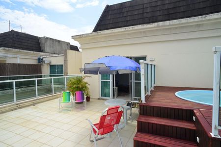 Apartamento à venda com 201m², 2 quartos e 3 vagasTerraço