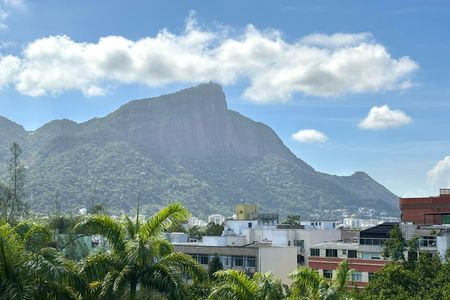 Apartamento para alugar com 70m², 2 quartos e 1 vaga