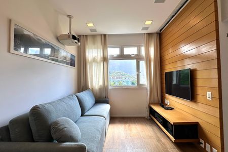 Apartamento para alugar com 70m², 2 quartos e 1 vaga