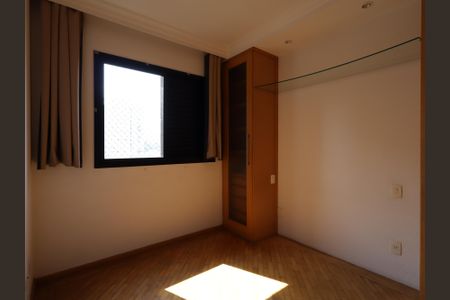Apartamento para alugar com 66m², 2 quartos e 2 vagasQuarto 2