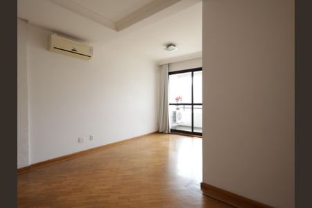 Apartamento para alugar com 66m², 2 quartos e 2 vagasSala