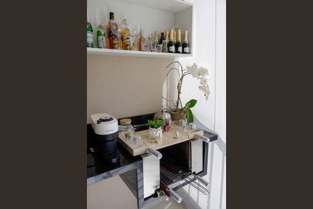 Apartamento à venda com 65m², 3 quartos e 1 vaga Apartamento à venda com 65m², 3 quartos e 1 vagaSacada