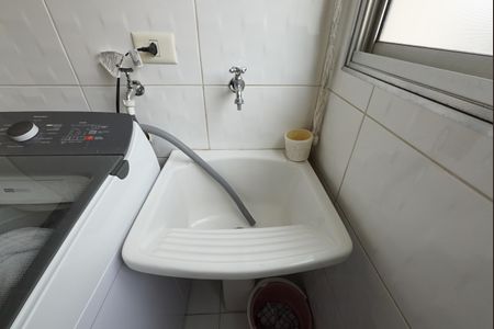 Apartamento para alugar com 70m², 2 quartos e 1 vagaÁrea de Serviço