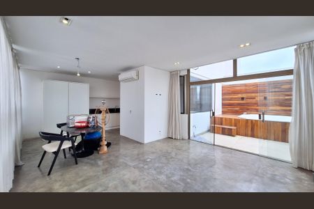 Apartamento para alugar com 140m², 2 quartos e 2 vagasCobertura