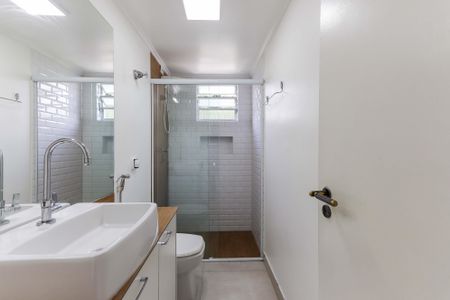 Apartamento à venda com 50m², 2 quartos e 1 vaga Apartamento à venda com 50m², 2 quartos e 1 vagaBanheiro