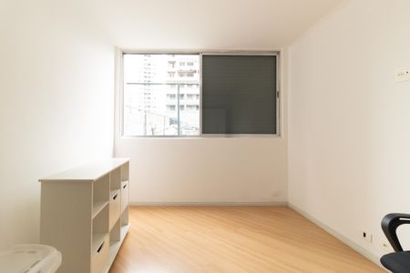 Apartamento para alugar com 80m², 2 quartos e 1 vagaQuarto 