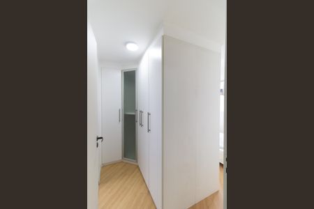 Apartamento para alugar com 80m², 2 quartos e 1 vagaCloset da Suíte