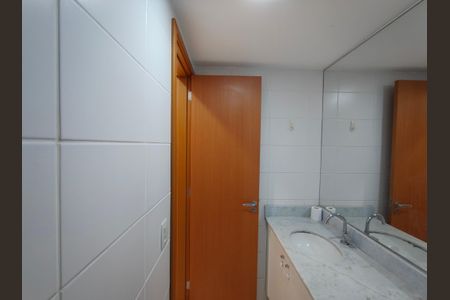 Apartamento à venda com 77m², 3 quartos e 1 vagaBanheiro