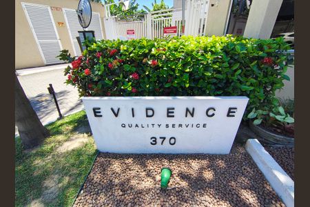 Apartamento à venda com 77m², 3 quartos e 1 vagaÁrea comum