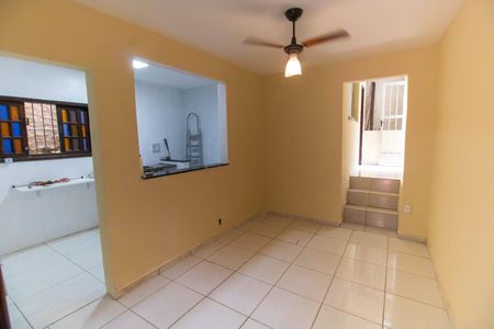 Sala de casa para alugar com 1 quarto, 60m² em Charitas, Niterói