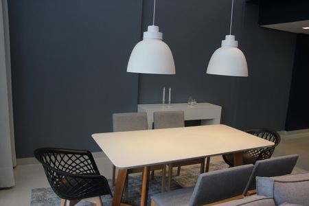 Apartamento para alugar com 79m², 1 quarto e 2 vagasSala