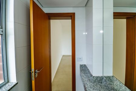 Lavabo de apartamento para alugar com 4 quartos, 147m² em Ouro Preto, Belo Horizonte