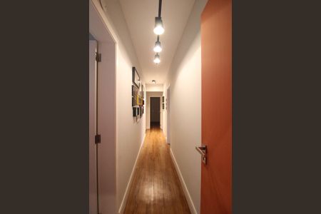 Apartamento à venda com 177m², 4 quartos e 3 vagasCorredor 