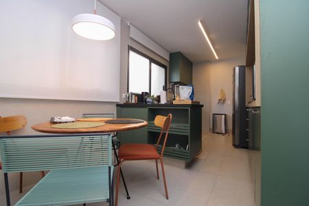 Apartamento à venda com 177m², 4 quartos e 3 vagasCozinha 