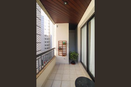 Apartamento à venda com 177m², 4 quartos e 3 vagasVaranda Sala de Jantar