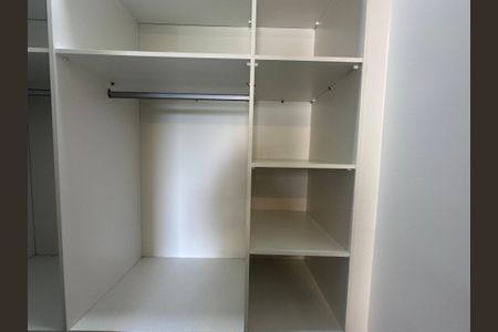 Apartamento à venda com 51m², 1 quarto e 1 vagaCloset da suíte