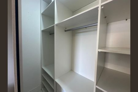 Apartamento à venda com 51m², 1 quarto e 1 vagaCloset da suíte