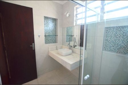 Apartamento à venda com 75m², 2 quartos e 1 vagaBanheiro