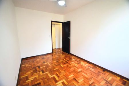 Apartamento à venda com 75m², 2 quartos e 1 vagaQuarto 2