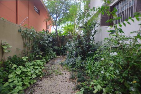 Apartamento à venda com 75m², 2 quartos e 1 vagaÁrea Externa