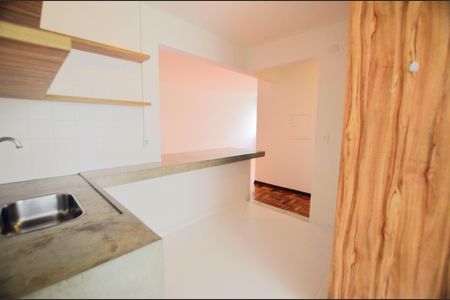 Apartamento à venda com 75m², 2 quartos e 1 vagaCozinha
