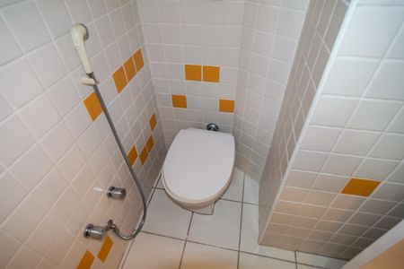 Apartamento para alugar com 150m², 2 quartos e sem vaga Apartamento para alugar com 150m², 2 quartos e sem vagaBanheiro social