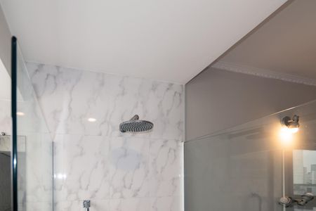 Apartamento para alugar com 150m², 2 quartos e sem vaga Apartamento para alugar com 150m², 2 quartos e sem vagaBanheiro da suíte