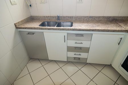 Apartamento para alugar com 150m², 2 quartos e sem vaga Apartamento para alugar com 150m², 2 quartos e sem vagaCozinha