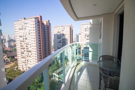 Apartamento à venda com 38m², 1 quarto e 1 vaga Apartamento à venda com 38m², 1 quarto e 1 vagaTerraço