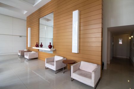 Apartamento à venda com 38m², 1 quarto e 1 vaga Apartamento à venda com 38m², 1 quarto e 1 vagaHall Social