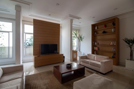 Apartamento à venda com 38m², 1 quarto e 1 vaga Apartamento à venda com 38m², 1 quarto e 1 vagaÁrea comum - Salão de Festas