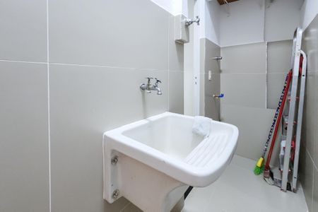 Apartamento para alugar com 47m², 1 quarto e sem vagaÁrea de Serviço 
