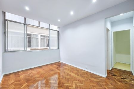 Sala  de apartamento para alugar com 1 quarto, 47m² em Botafogo, Rio de Janeiro