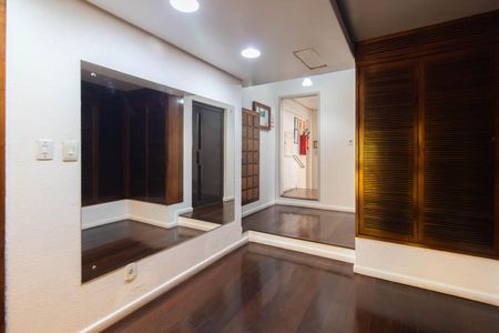 Apartamento à venda com 124m², 2 quartos e 1 vagaHall social