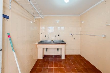 Casa à venda com 260m², 4 quartos e 4 vagas Casa à venda com 260m², 4 quartos e 4 vagasÁrea de Serviço