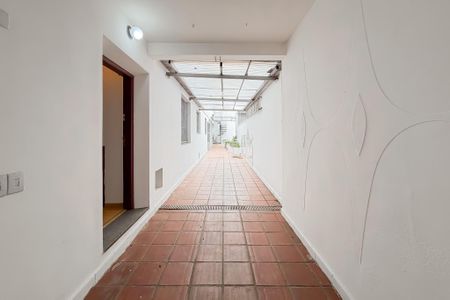 Casa à venda com 260m², 4 quartos e 4 vagas Casa à venda com 260m², 4 quartos e 4 vagasGaragem