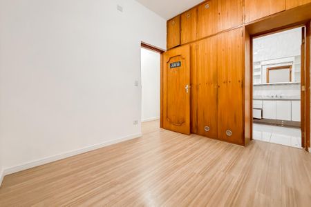 Casa à venda com 260m², 4 quartos e 4 vagas Casa à venda com 260m², 4 quartos e 4 vagasSuíte 1