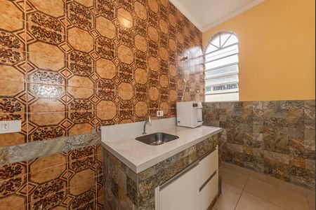 Casa para alugar com 500m², 4 quartos e 2 vagas Casa para alugar com 500m², 4 quartos e 2 vagasCozinha