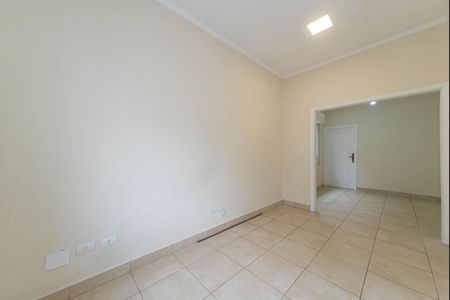 Casa para alugar com 500m², 4 quartos e 2 vagas Casa para alugar com 500m², 4 quartos e 2 vagasCloset da Suíte